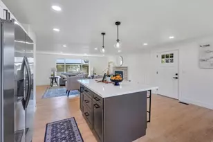4535 S Driftwood W, Taylorsville, UT 84123 - Photo 7
