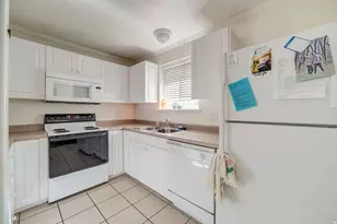 72 W 300 N, Provo, UT 84601 - Photo 3