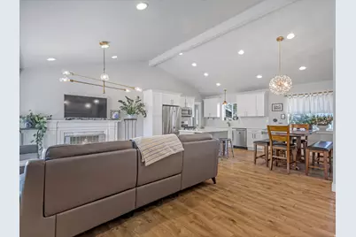 1795 E Gunderson Ln S, Salt Lake City, UT 84124 - Photo 3
