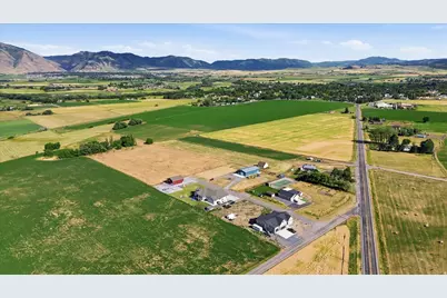 4520 W 4100 S, Wellsville, UT 84339 - Photo 21