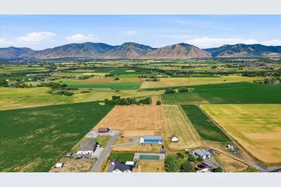 4520 W 4100 S, Wellsville, UT 84339 - Photo 19