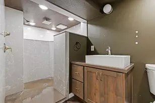 638 Adams Ave, Ogden, UT 84401 - Photo 15