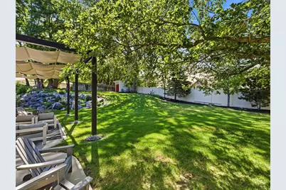1894 E Bear Creek Dr, Draper, UT 84020 - Photo 13