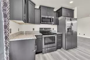 4326 E Angie's Aly, Eagle Mountain, UT 84005 - Photo 7