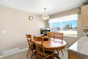 2626 W 1700 N, Clinton, UT 84015 - Photo 3