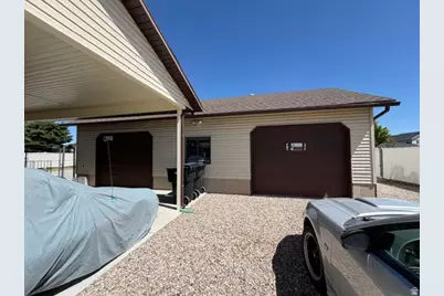 2626 W 1700 N, Clinton, UT 84015 - Photo 19