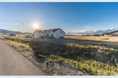 5406 W 19650 N, Plymouth, UT 84330 - Photo 51