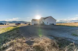 5406 W 19650 N, Plymouth, UT 84330 - Photo 3