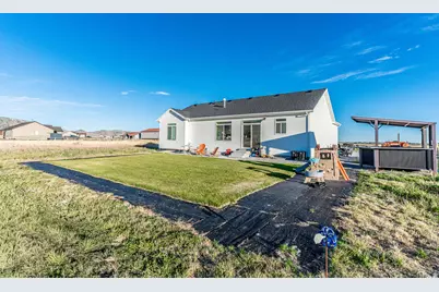 5406 W 19650 N, Plymouth, UT 84330 - Photo 7