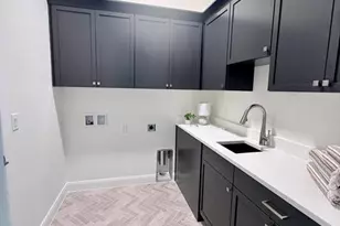 2583 E Suniva Way, Saint George, UT 84790 - Photo 11