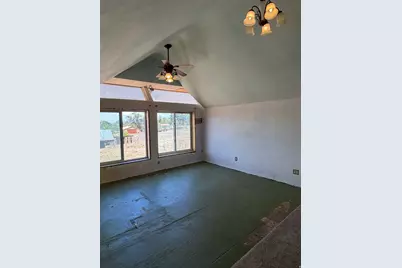 255 E Center St, Spring City, UT 84662 - Photo 21