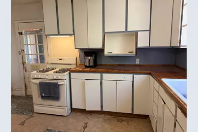 255 E Center St, Spring City, UT 84662 - Photo 9