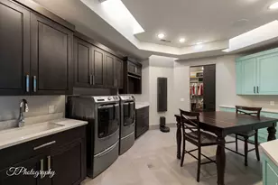 2001 W Grayhawk Cir W, Saint George, UT 84770 - Photo 41