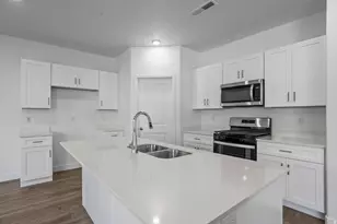 1902 S Queens Gdn Dr, Washington, UT 84780 - Photo 11