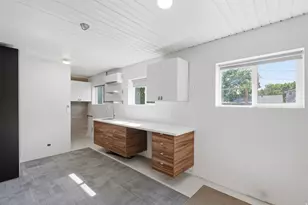 3254 E Bon View Dr S, Salt Lake City, UT 84109 - Photo 29