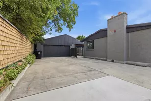 3254 E Bon View Dr S, Salt Lake City, UT 84109 - Photo 41