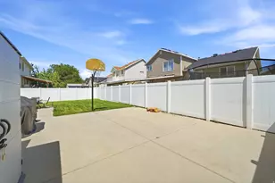 1746 W Irie Ln, Salt Lake City, UT 84116 - Photo 25