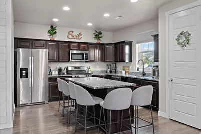 1074 S 750 W, Springville, UT 84663 - Photo 9