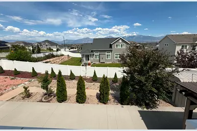 7413 S 5810 W, West Jordan, UT 84081 - Photo 13