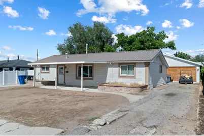 4851 S 4720 W, Kearns, UT 84118 - Photo 3