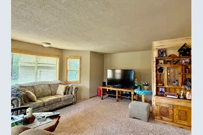 802 S 810 E, Grover, UT 84773 - Photo 35