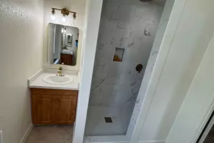 11313 S Hidden Vale Ln, Sandy, UT 84070 - Photo 9