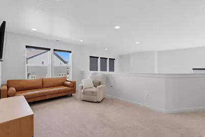 2104 E Heritage Dr, Spanish Fork, UT 84660 - Photo 13