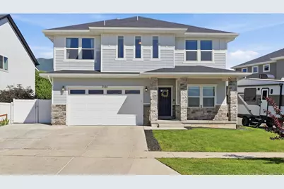 2104 E Heritage Dr, Spanish Fork, UT 84660 - Photo 1
