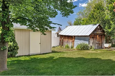 468 S 100 E, Hyrum, UT 84319 - Photo 53