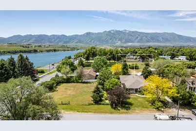 468 S 100 E, Hyrum, UT 84319 - Photo 57