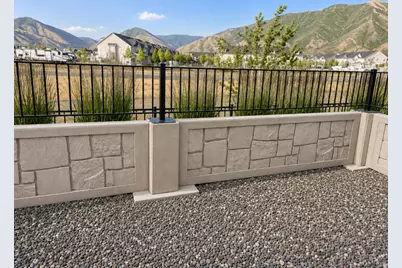 816 N Old Fort Dr E, Spanish Fork, UT 84660 - Photo 31