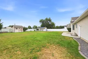 544 N Woods Dr W, Lehi, UT 84043 - Photo 21