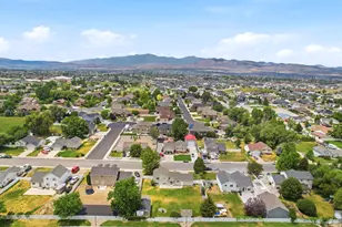 544 N Woods Dr W, Lehi, UT 84043 - Photo 33