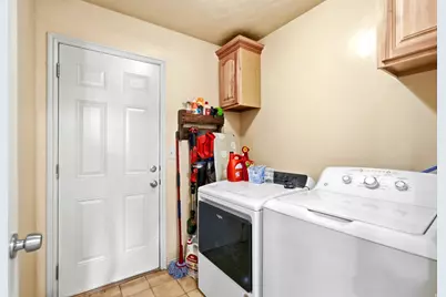 547 N 100 E, Vernal, UT 84078 - Photo 13