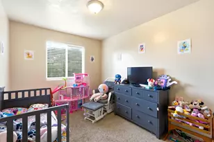 547 N 100 E, Vernal, UT 84078 - Photo 17