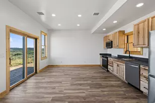 142 N Porcupine Ln, La Sal, UT 84530 - Photo 7