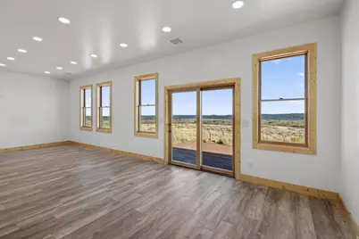 142 N Porcupine Ln, La Sal, UT 84530 - Photo 9
