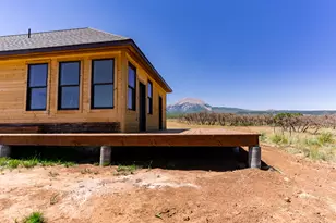142 N Porcupine Ln, La Sal, UT 84530 - Photo 3