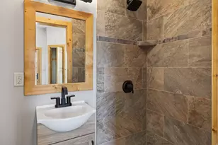 142 N Porcupine Ln, La Sal, UT 84530 - Photo 15