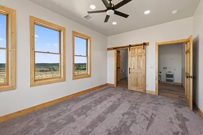 142 N Porcupine Ln, La Sal, UT 84530 - Photo 11