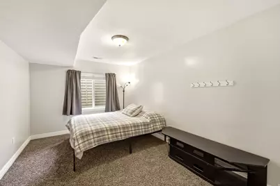 2819 S Silver Fox Ln, Saratoga Springs, UT 84045 - Photo 33