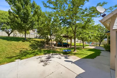 2819 S Silver Fox Ln, Saratoga Springs, UT 84045 - Photo 43