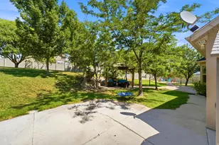 2819 S Silver Fox Ln, Saratoga Springs, UT 84045 - Photo 43