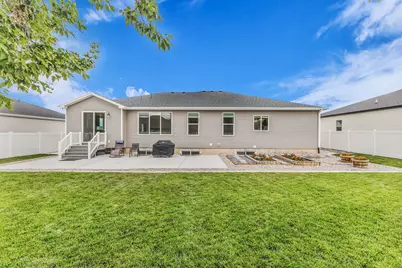236 W 470 N, Smithfield, UT 84335 - Photo 23