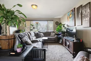 565 E 800 N, Logan, UT 84321 - Photo 5