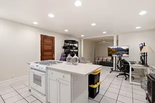 128 S 1000 E, Salt Lake City, UT 84102 - Photo 57