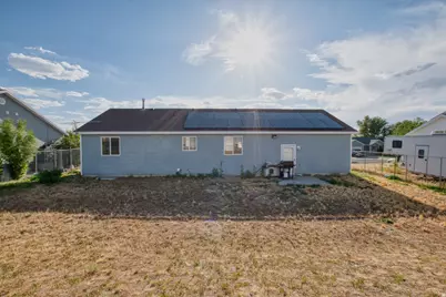 989 S 1010 W, Tooele, UT 84074 - Photo 21