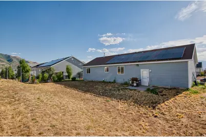 989 S 1010 W, Tooele, UT 84074 - Photo 21