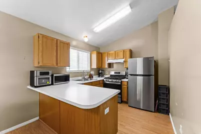 3422 W Briar Dr S, West Jordan, UT 84084 - Photo 5