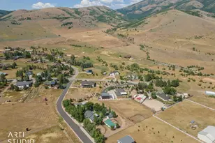 5186 N 3350 E, Eden, UT 84310 - Photo 61